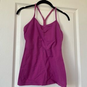 Lululemon magenta top